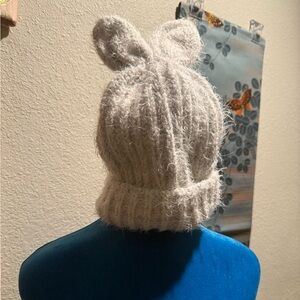 Cozy Metallic White Knit Beanie with Bunny Ears